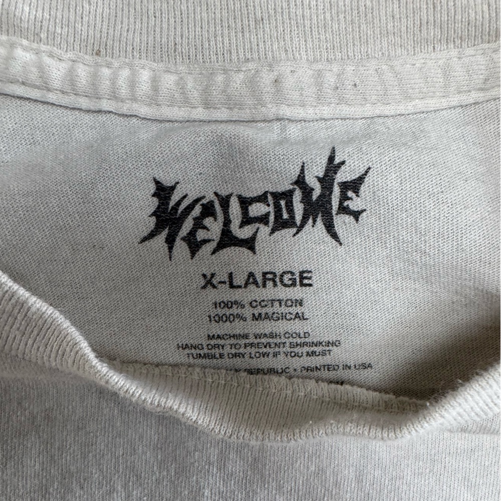 Welcome Tee - Picture 3 of 3